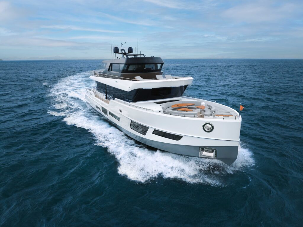 CL Yachts to make double debut at FLIBS