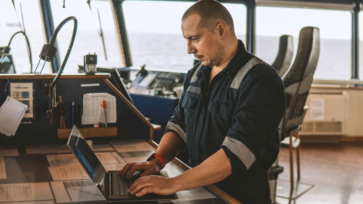 60 shipowners gain access to environmental-performance benchmarking 60 shipowners gain access to environmental-performance benchmarking