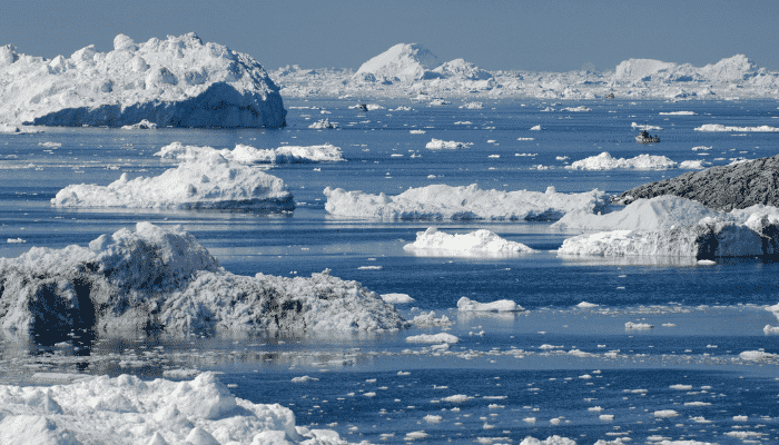 8 Interesting Davis Strait Facts – The Broadest Strait in the World