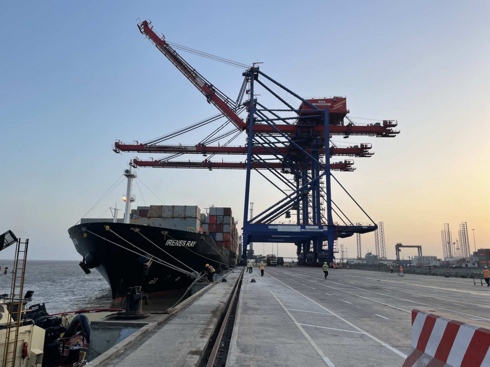APM Terminals Pipavav secures new weekly service: Jade Express APM Terminals Pipavav secures new weekly service: Jade Express