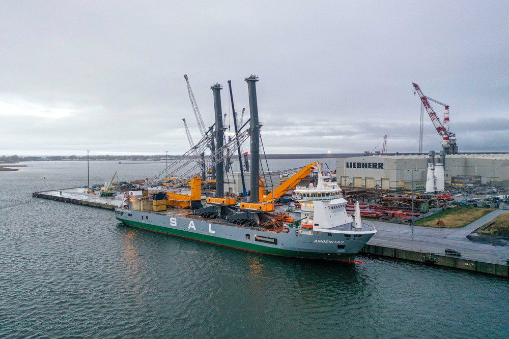 Around The World With 80 Cranes
