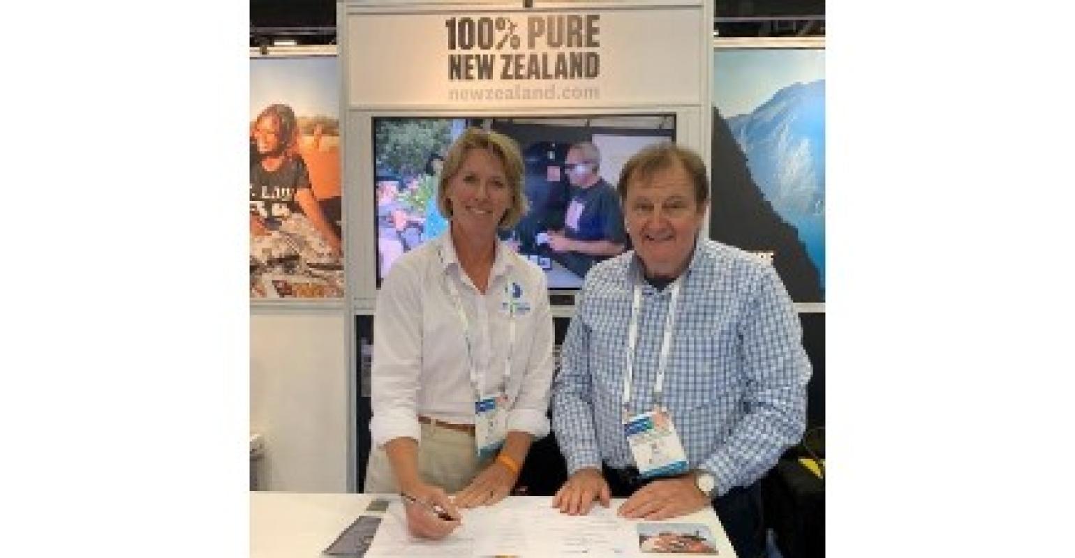 Australasia’s cruise associations sign MOU at STCG22
