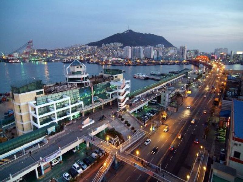 Busan Port Authority unveils 2050 carbon neutrality plan