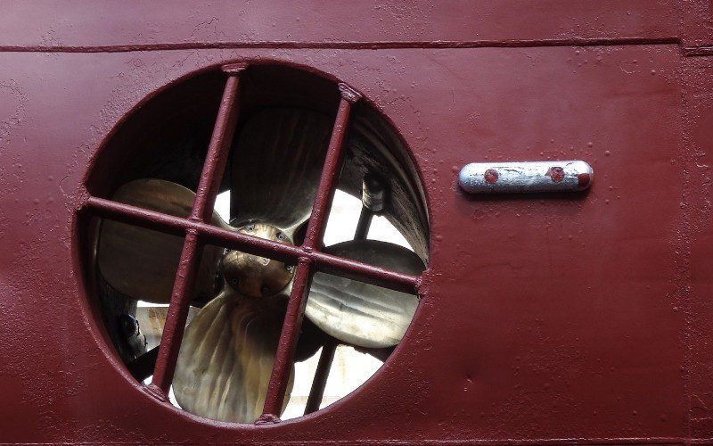 How Bow Thruster is Used for Maneuvering a Ship?