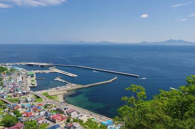 Inquiries Begin into Missing Japan Tourist Boat, with at Least 11 Dead