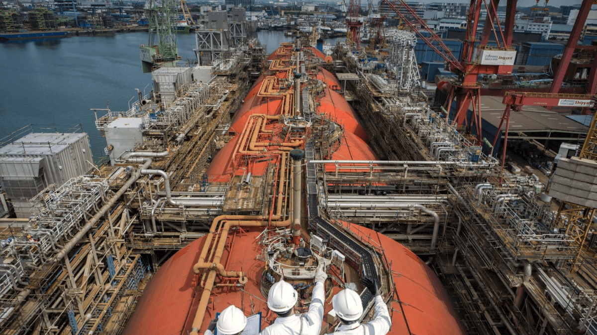 Keppel Corp and Sembcorp sign O&M spin-off and merger agreement