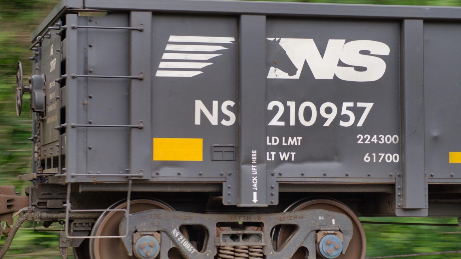 Norfolk Southern launching operational plan for intermodal and bulk
