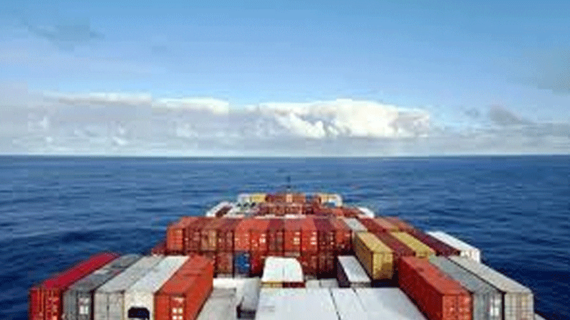 Seaspan extends charters for 18 containerships Seaspan extends charters for 18 containerships