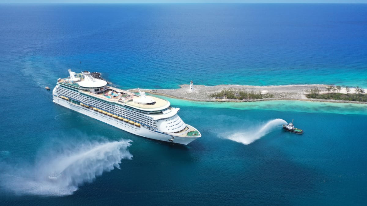 All Royal Caribbean Cruise Ships Back Sailing by End of May