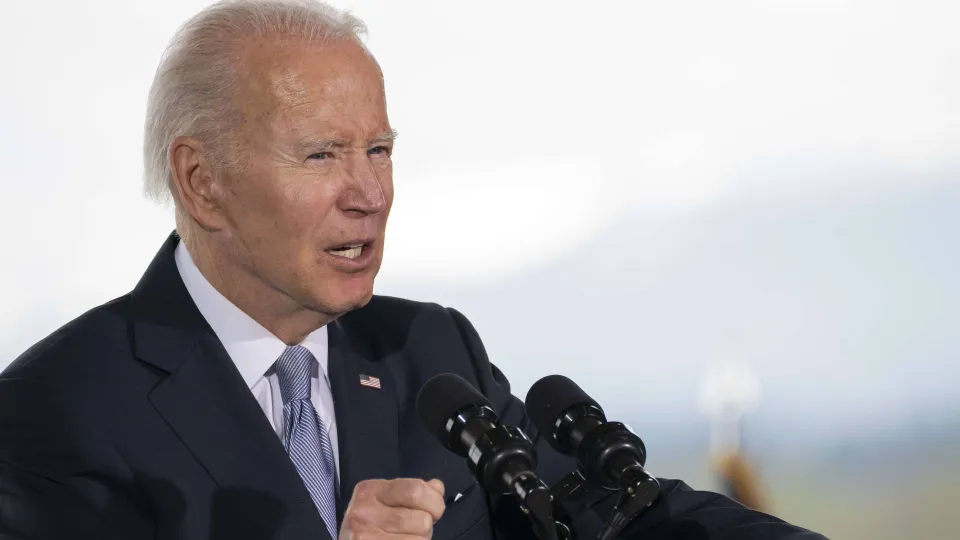 Biden bans Russian ships from entering US ports