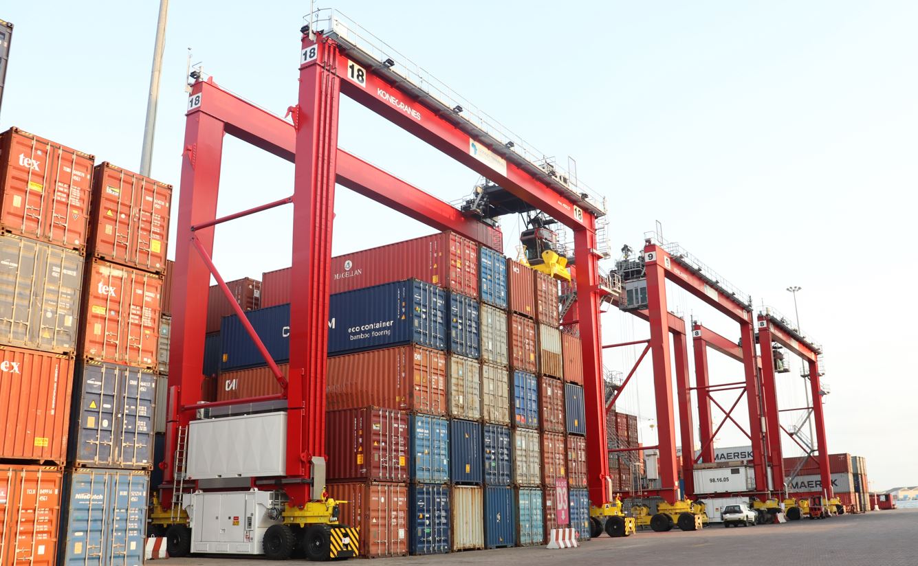 Bolloré Ports takes delivery of two RTGs at Congo terminal