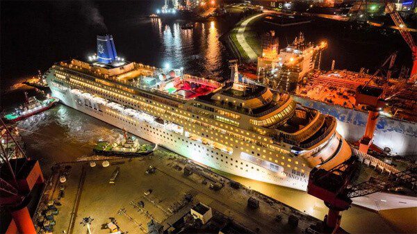 Hong Kong Asks Chinese to Restart Cruises with Former P&O Ship