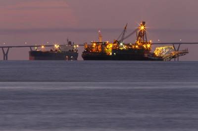 Venezuela’s Oil Exports Drop 8% in April amid Quality-linked Delays