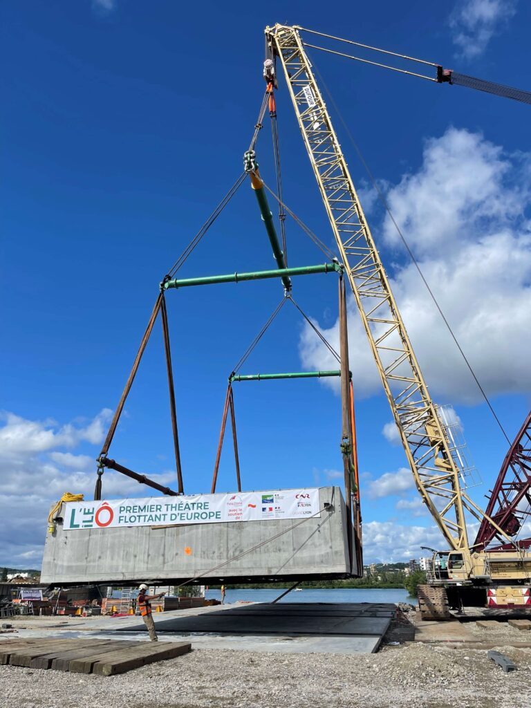 Calls for standardisation of floating buildings Calls for standardisation of floating buildings