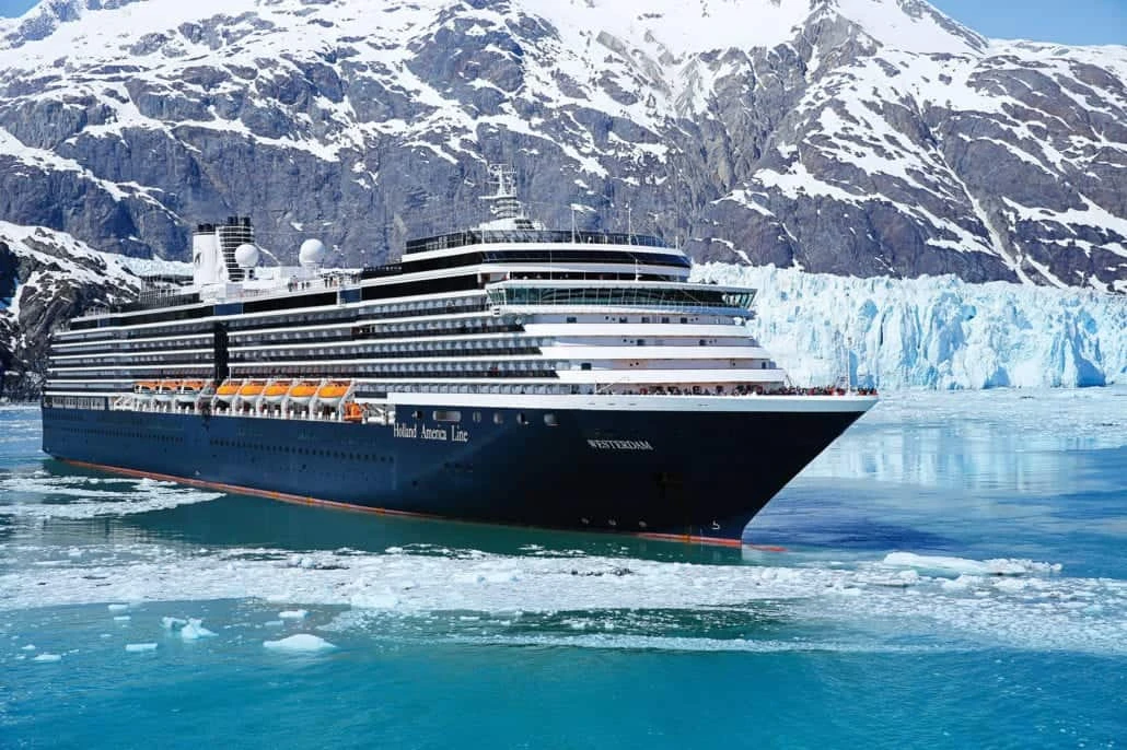 Holland America Ship Restarts Cruises From Seattle, Full Fleet Back in Service