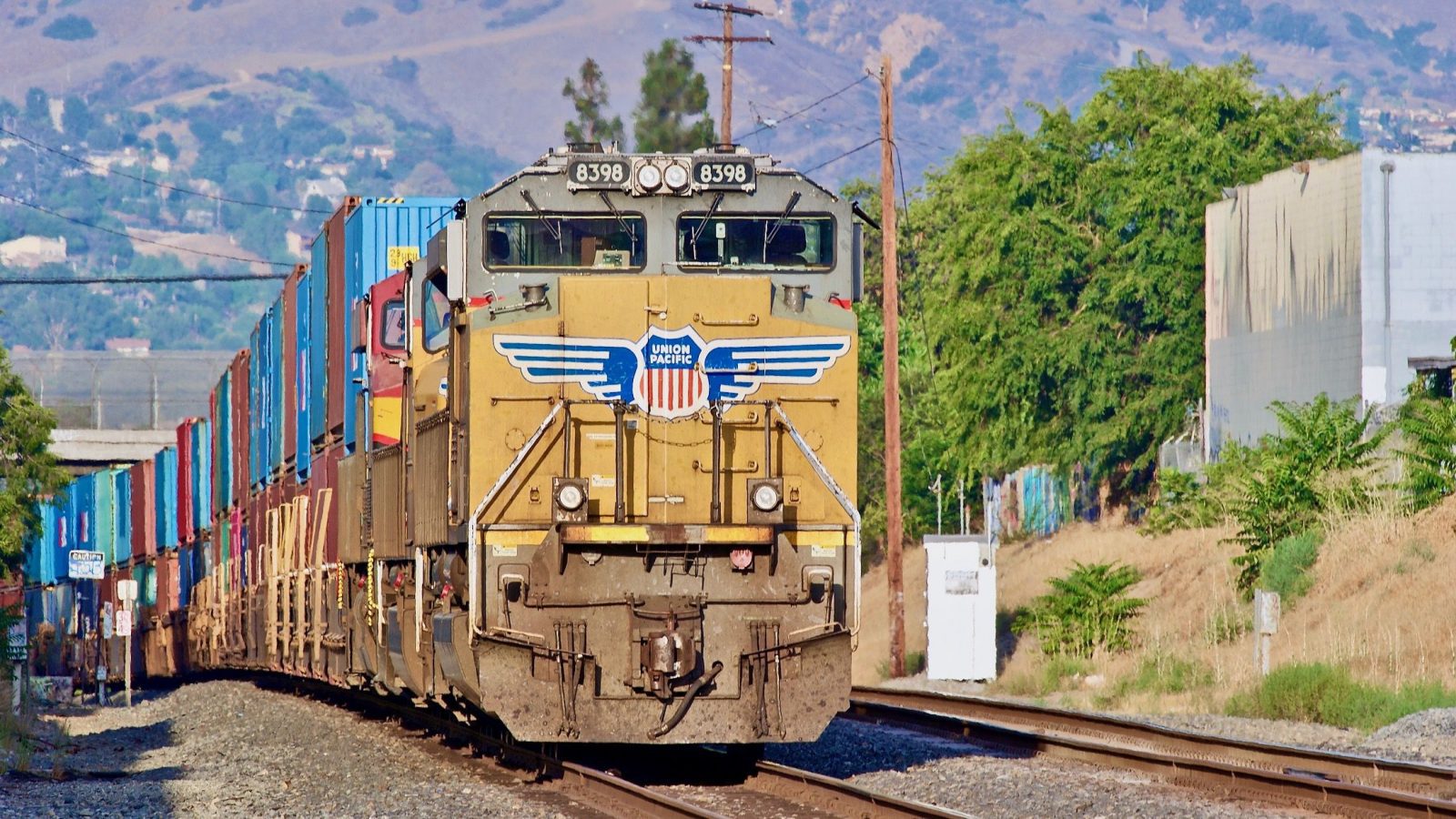 Japanese shipping company suing Union Pacific over solar panels stolen from train Japanese shipping company suing Union Pacific over solar panels stolen from train