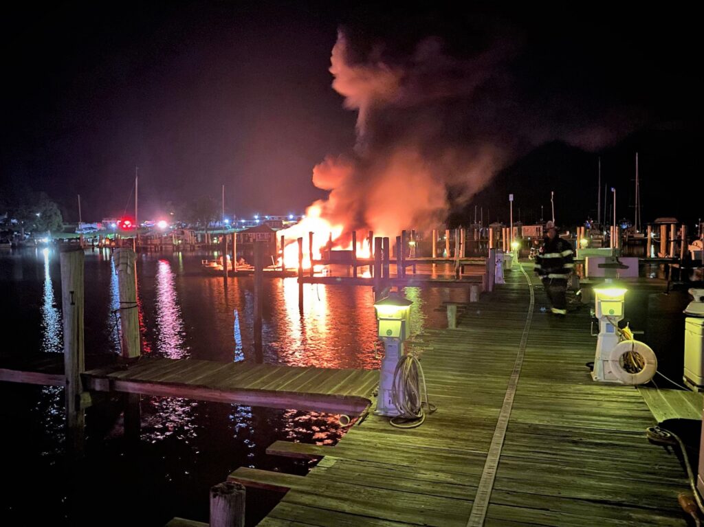 Second marina fire in three days in Chesapeake Bay