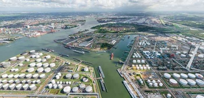 Shipping Decarbonization Weekly Insights -- How shipping moves ahead to run on zero-carbon fuels Shipping Decarbonization Weekly Insights -- How shipping moves ahead to run on zero-carbon fuels
