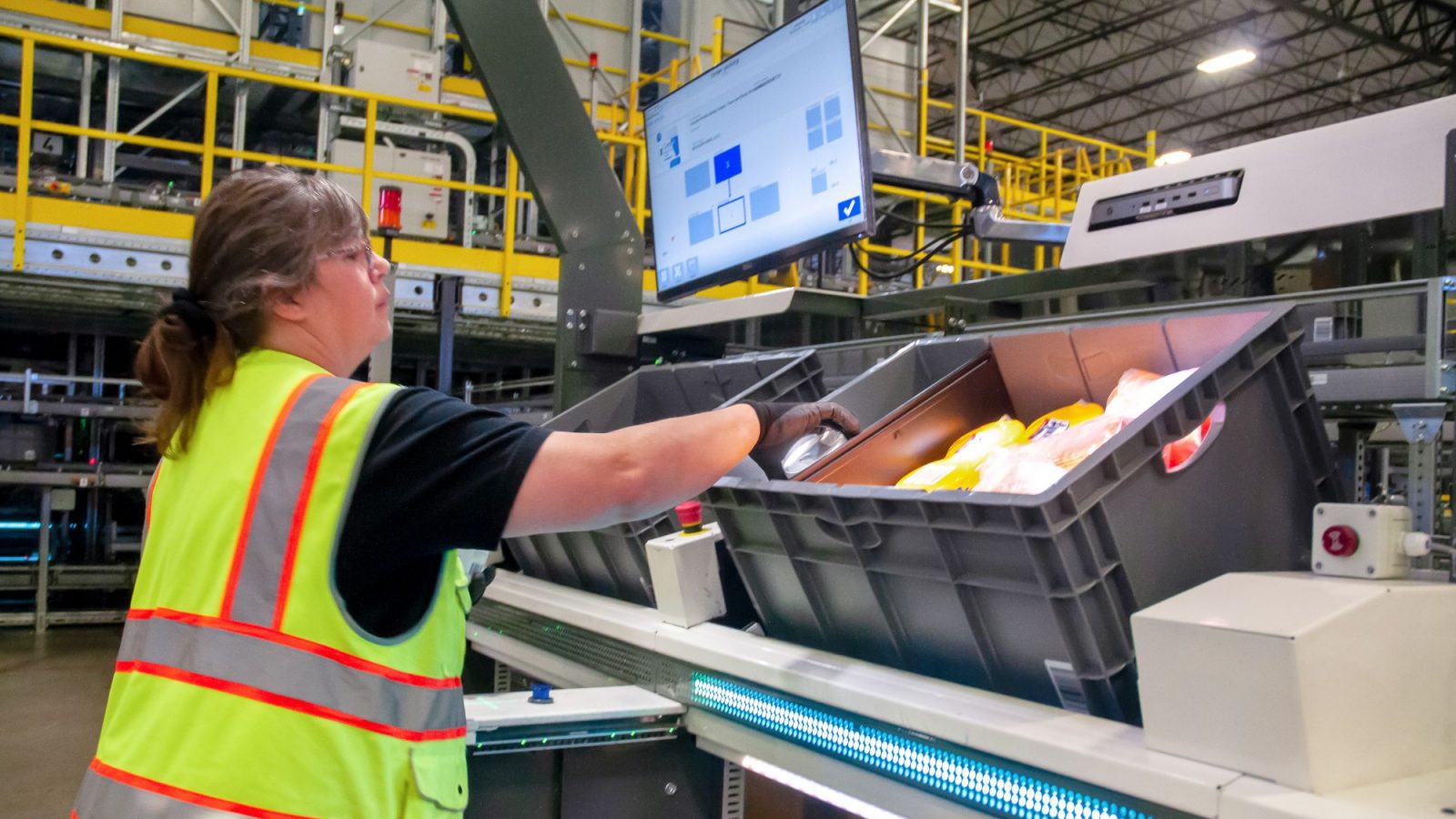 Walmart kicks fulfillment into high gear with next-generation centers