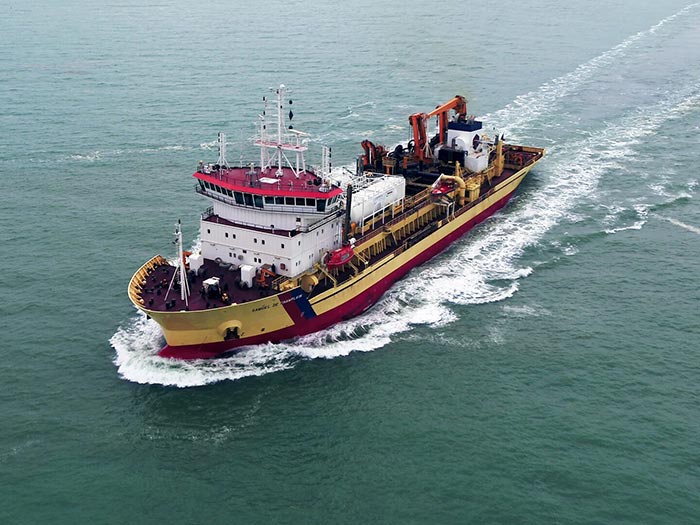 Damen completes Europe’s first dredge conversion to dual fuel operation