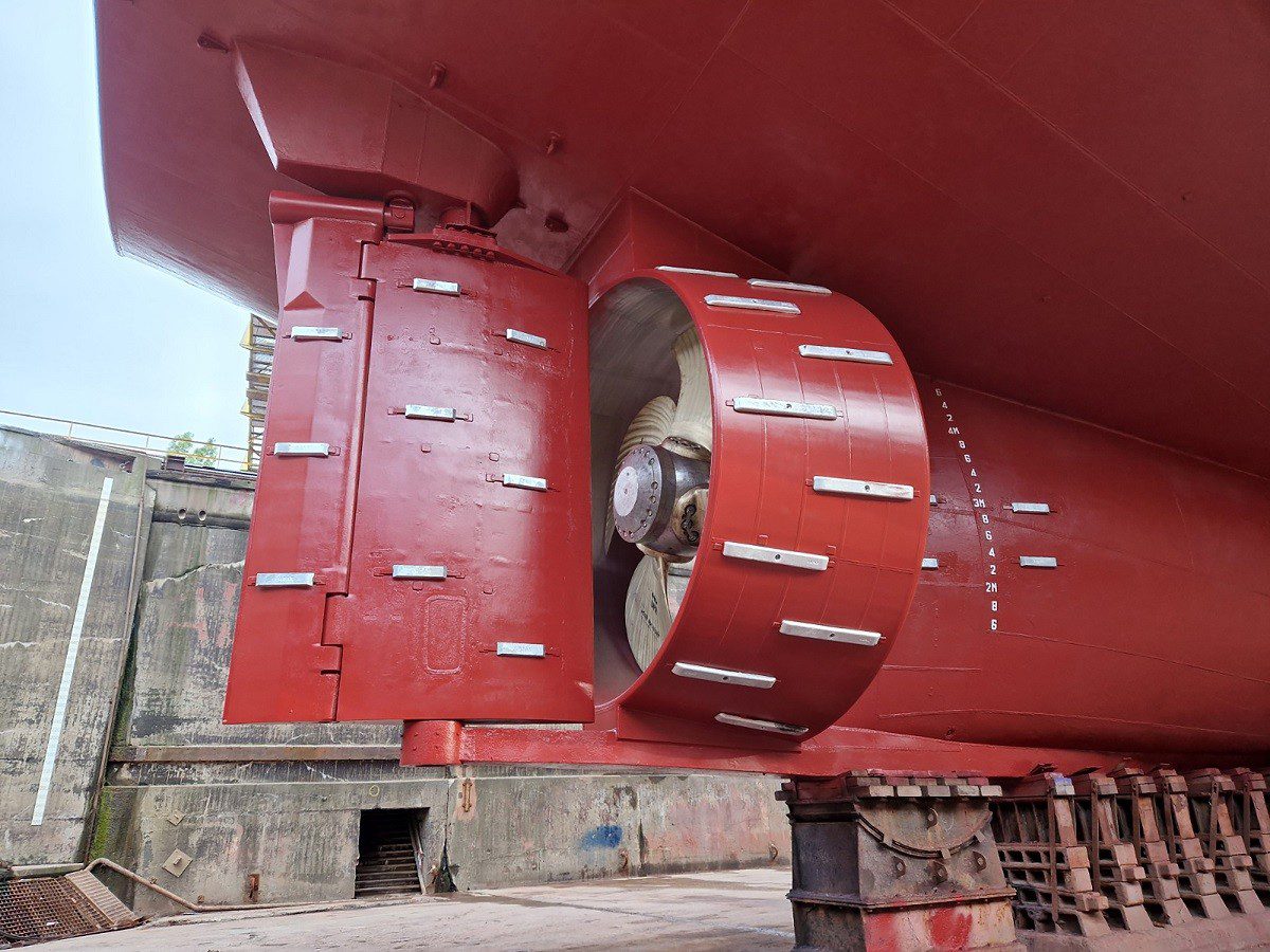 Damen Marine Components delivers new nozzle for freezer trawler Maartje Theador