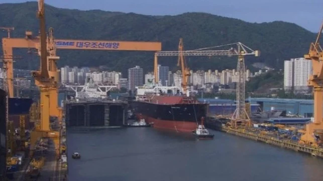 Mounting Pressure on South Korean Shipbuilders as DSME Declares Crisis