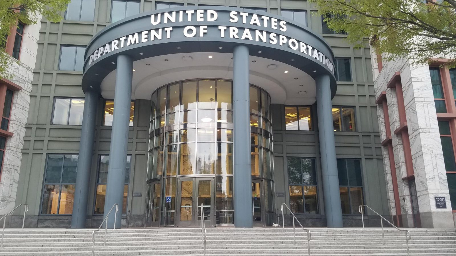 New DOT panel to focus on deploying automation in transportation