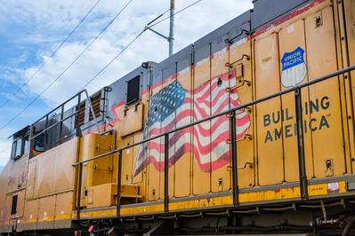 Rail Cargo Backups Threaten New Logjam -Los Angeles Port Chief
