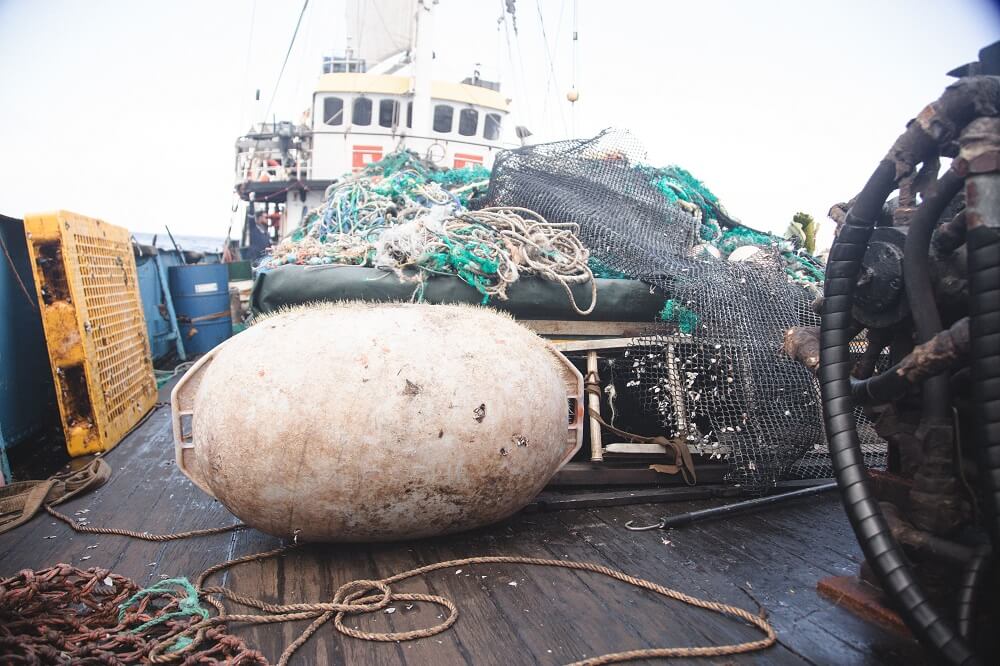 Sailing Vessel Kwai Cleans Up 96 Tonnes of Trash From the Pacific