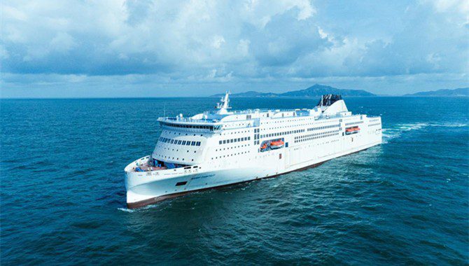 World’s largest ro-ro passenger vessel completes trial run in Guangzhou