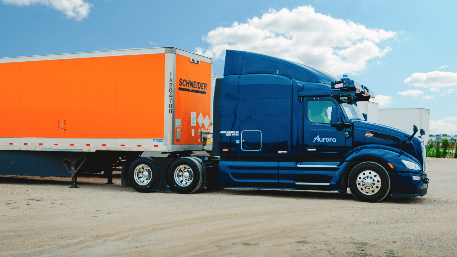 Aurora adds Schneider to autonomous pilot customer list Aurora adds Schneider to autonomous pilot customer list