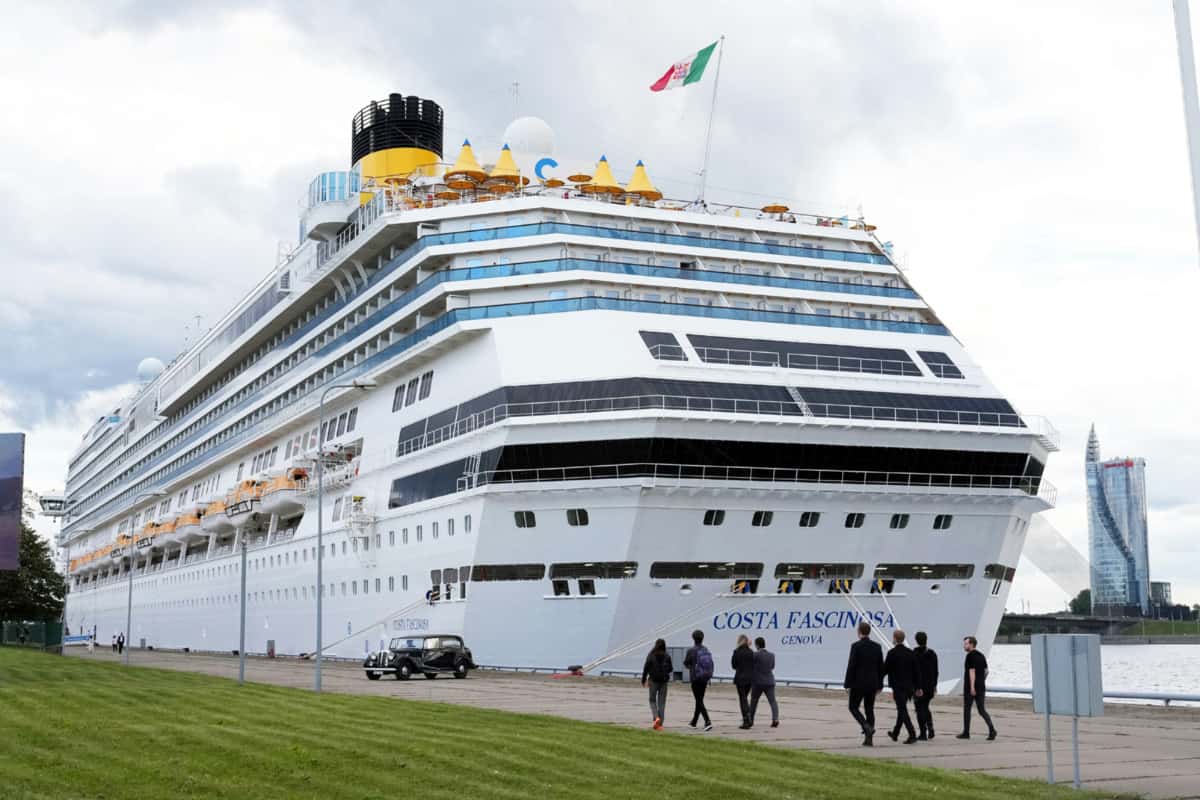 Costa Cruises Passenger is 10 Millionth Guest to Riga