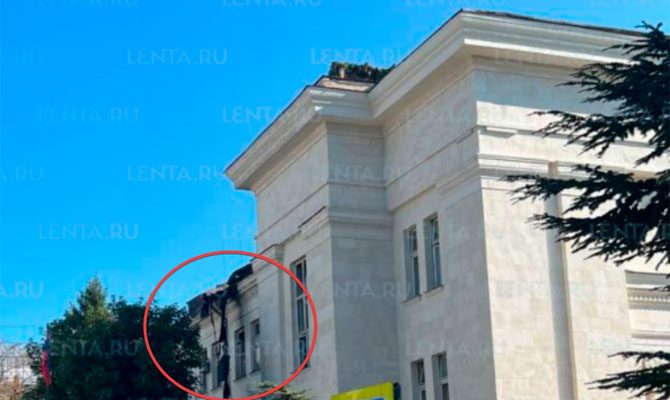 HQ of Russian Black sea Navy hit again, Crimea. VIDEO