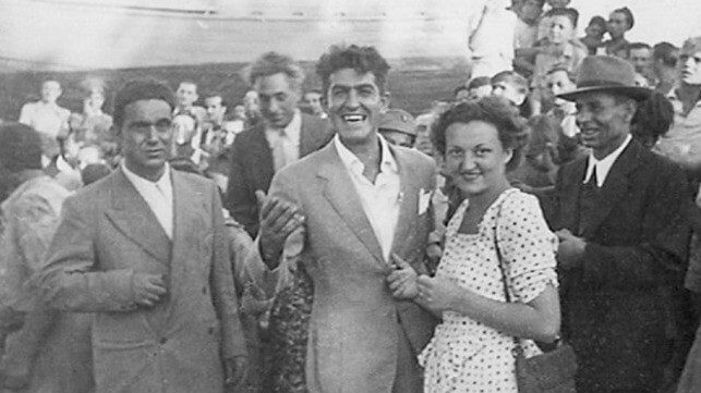 Italian Port Celebrates WWII Sailor Who Helped Holocaust Survivors