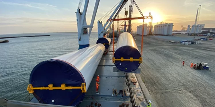 Maersk acquires project logistics specialist Martin Bencher Group