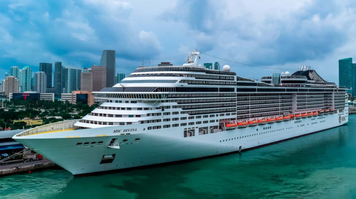 Latest Updates on Cruise Cancellations and Itinerary Changes Due to Hurricane Ian