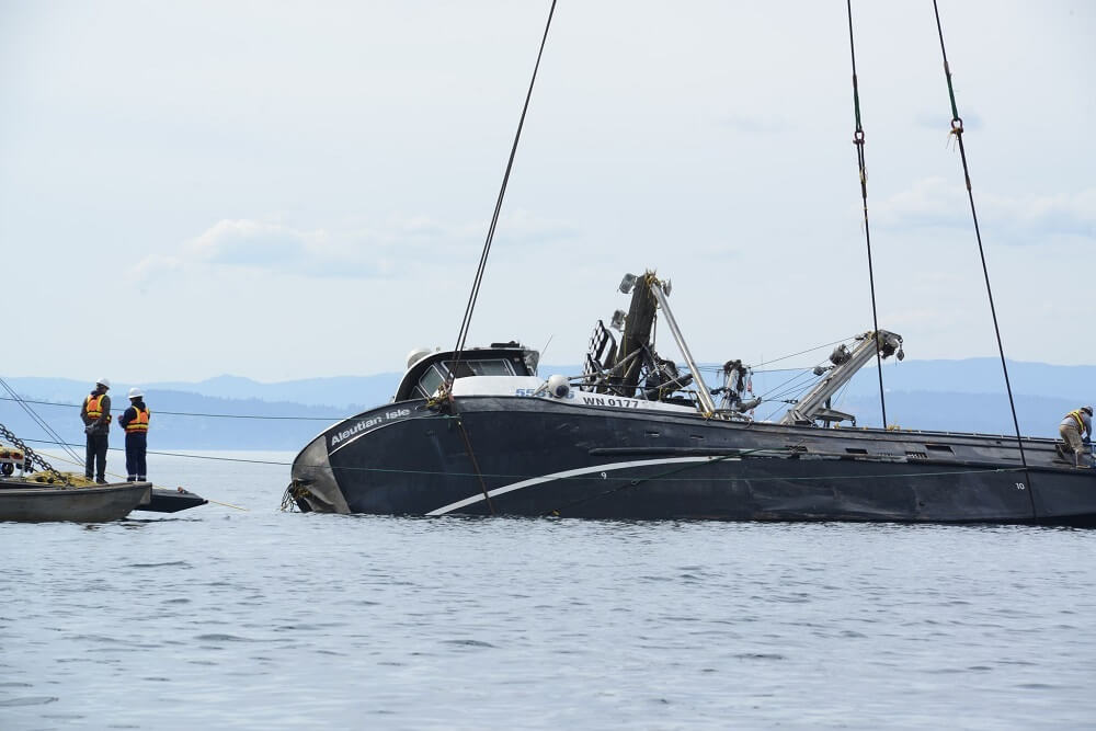 Photos: Salvage of Sunken Fishing Vessel in Haro Strait Hits a Snag