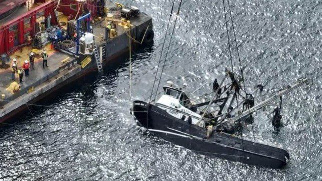 Photos: Salvage of Sunken Fishing Vessel in Haro Strait Hits a Snag
