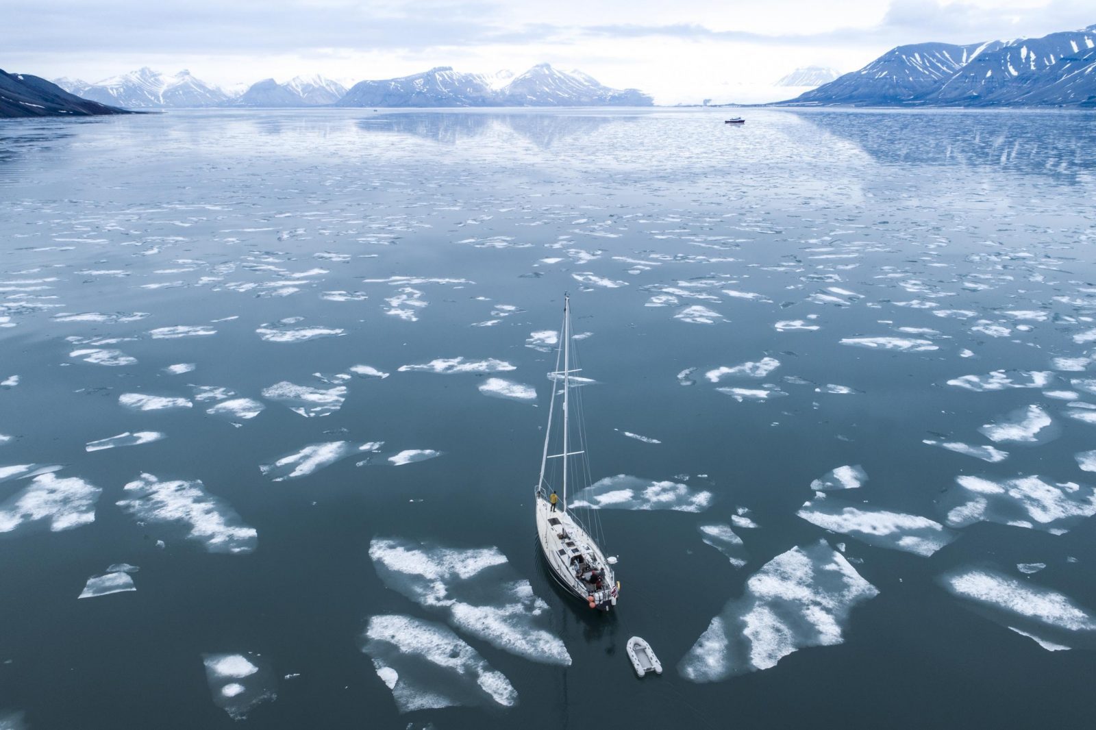 Arctic sailor wins £2,500 award for climate change story