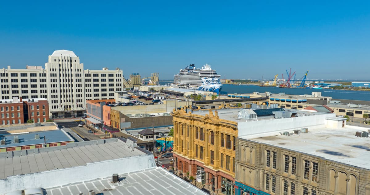 Norwegian Prima Galveston Debut Celebrates Winning Educators