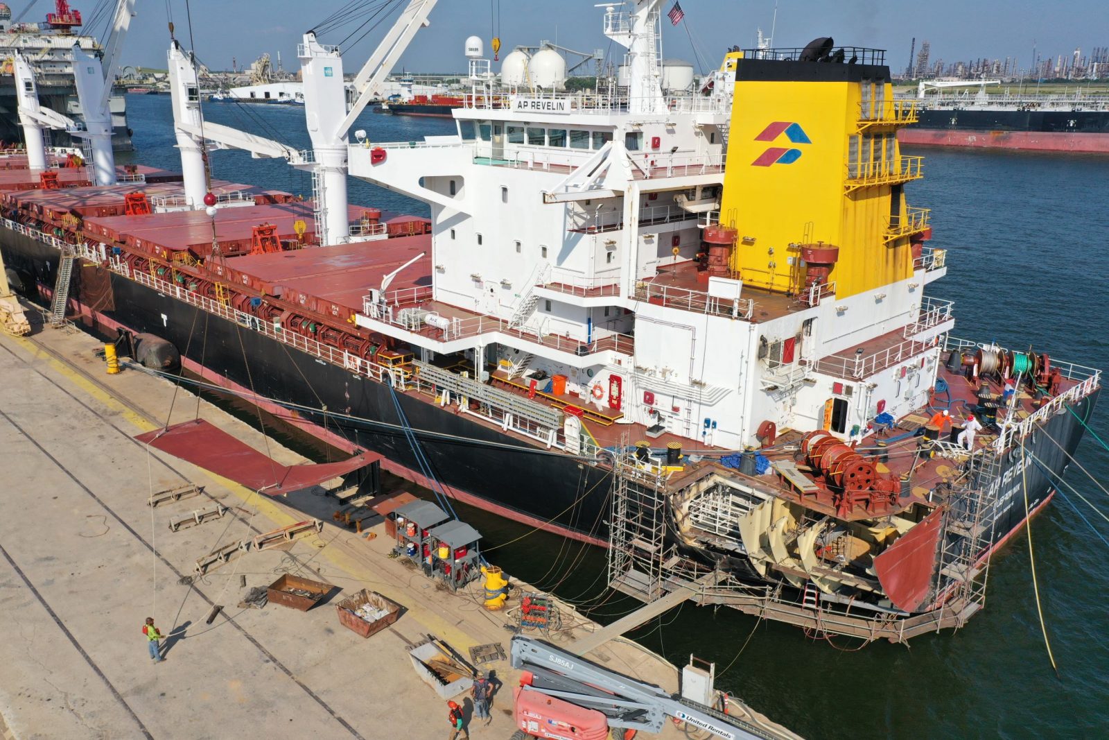 Photos: Bulker Repaired and Back in Service After Serious Collision