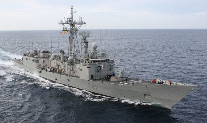 Spanish Navy frigate fire, Rota VIDEO