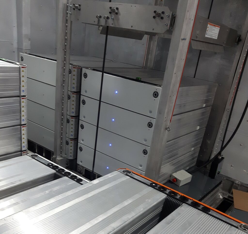 Seaspan Ferries collaborated with Corvus Energy to successfully conduct sea trials of their new energy storage system aboard the Seaspan Reliant
