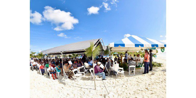 Bahamas leaders turn out for Calypso Cove cruise port on Long Island