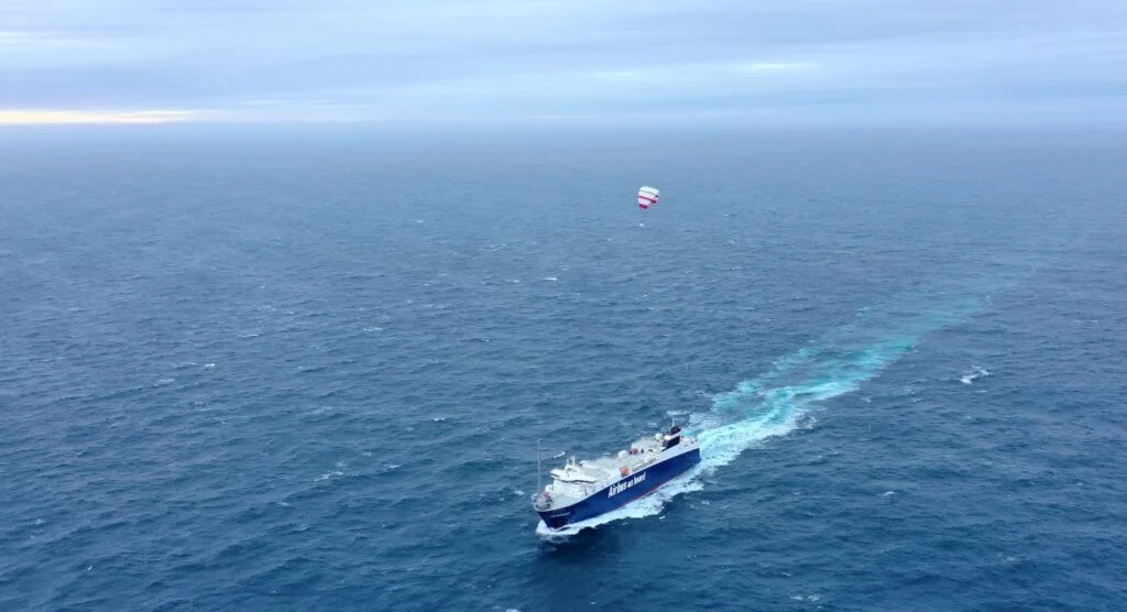 Lift-off: Watch as Airseas kite system takes to the air during sea trials