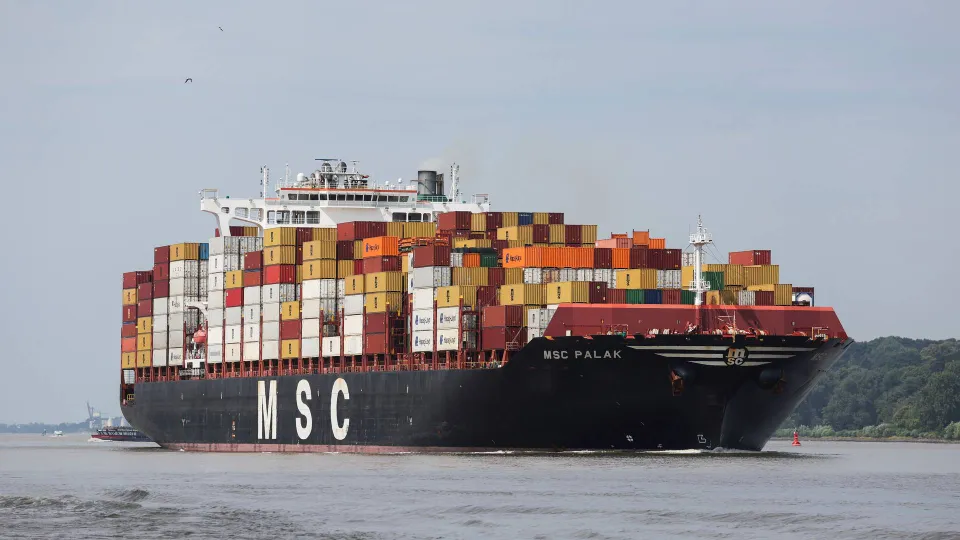 New figures: MSC surpasses Maersk in schedule reliability