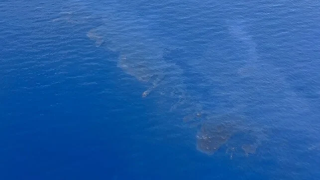 Study: Oil Slicks Cover an Ocean Area Twice the Size of Turkey
