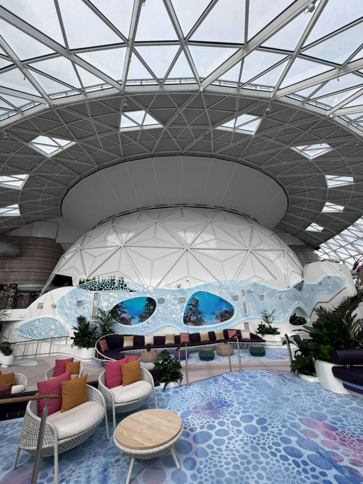 New AV Systems Enhance Entertainment for the World’s Largest Cruise Ship