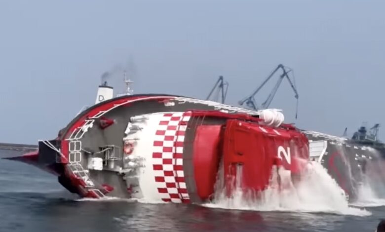 ‘Roly-poly’ ship goes viral in Taiwan