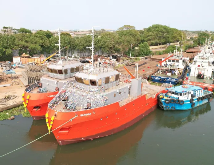Two cutting-edge tugs for offshore oil fields launched by the IRS